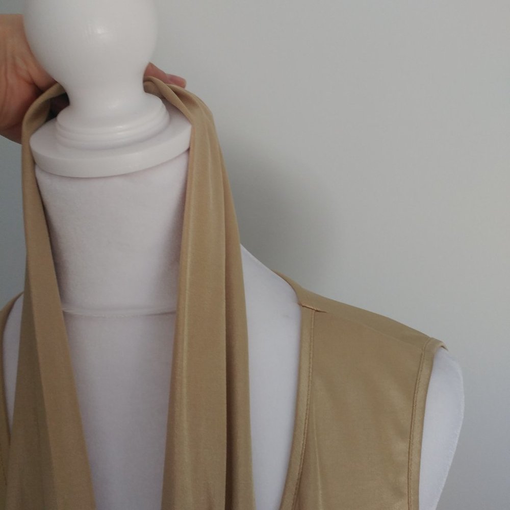 Gold Ruched Sleeveless Top Marilyn Monroe Halter Style Bodycon Holiday Partywear - Picture 10 of 12